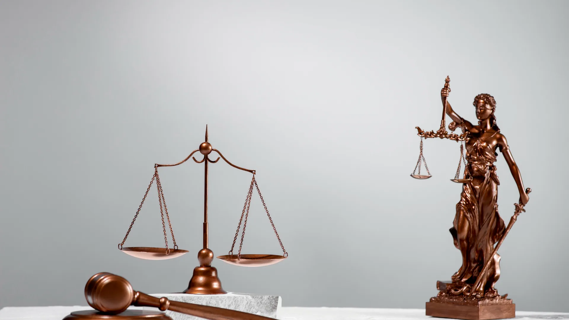 English-French legal translation — sector specialists by Ecrivus