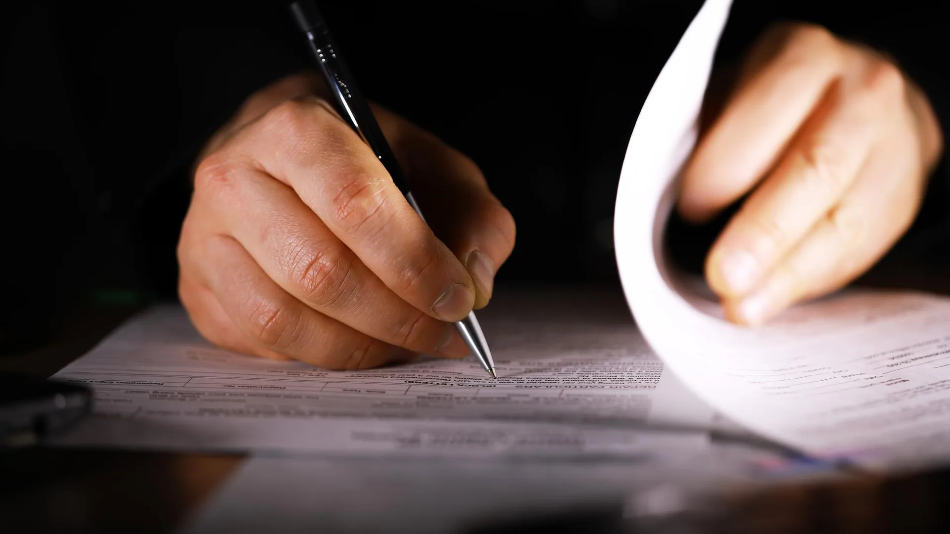 English-Arabic legal translation — sector specialists by Ecrivus