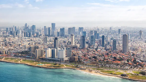 Hebrew translator — Ecrivus