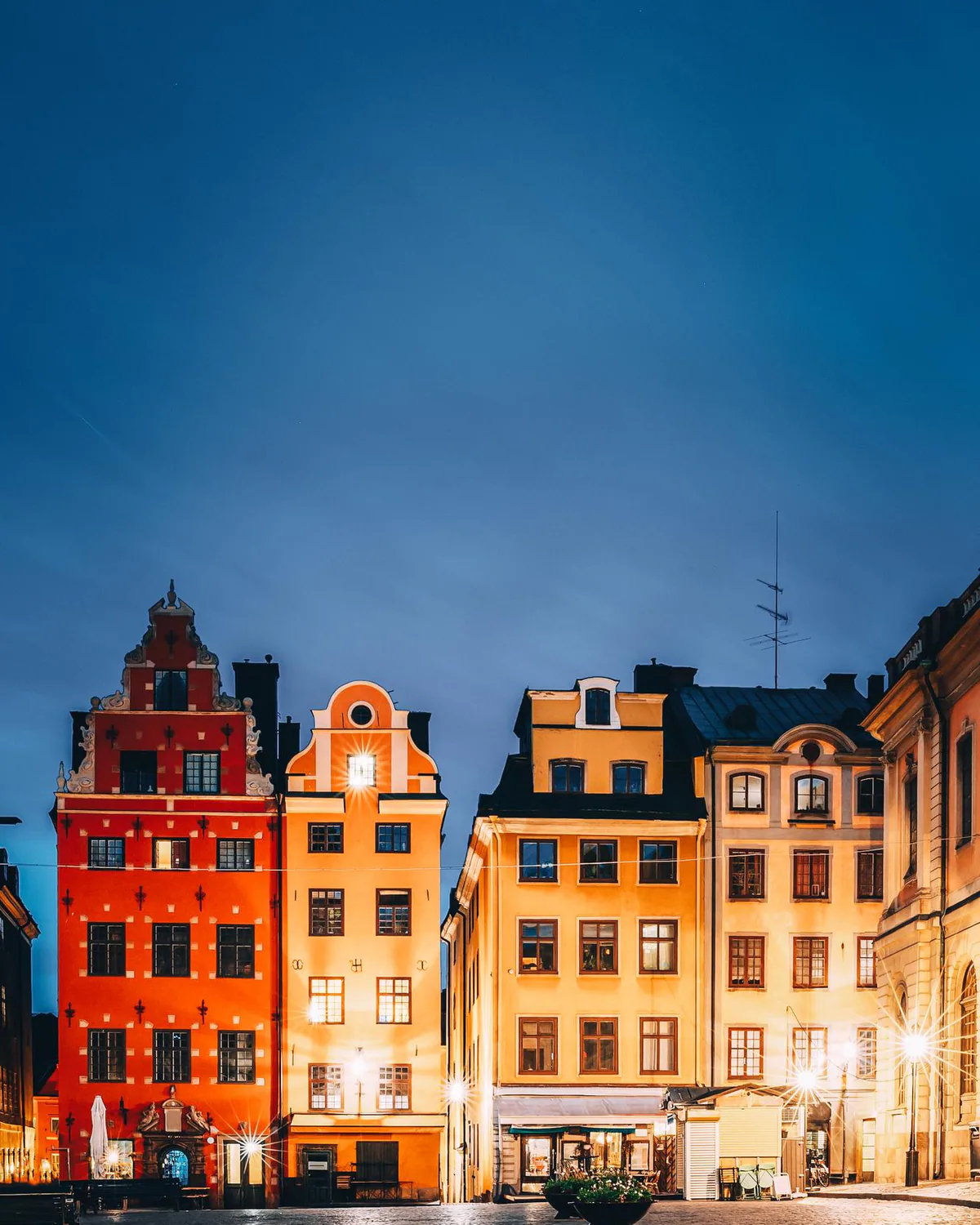 Swedish translation by Ecrivus — sector specialists and linguists